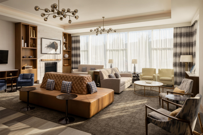 Public Area 2, Pomeroy Hotel Fort McMurray, Division No. 16