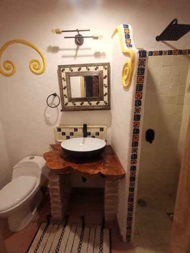 Bathroom 3, Casa Juan Guanajuato, Guanajuato