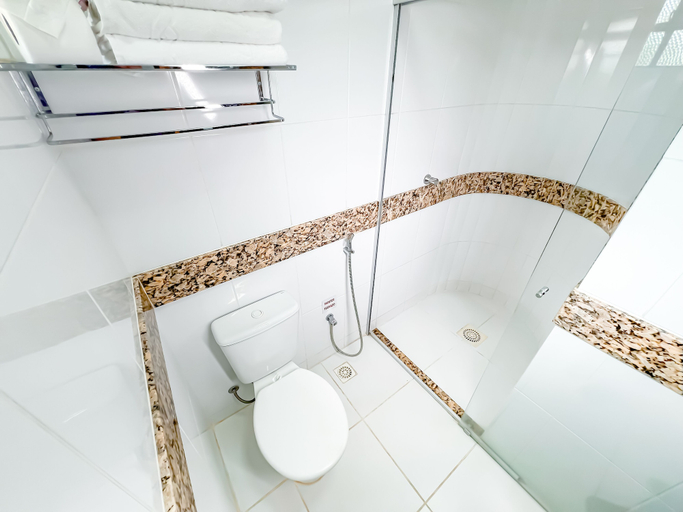 Bathroom 4, Hotel Roma - Direto com o Grupo DiRoma - acesso ao Acqua Park com café da manhã, Caldas Novas