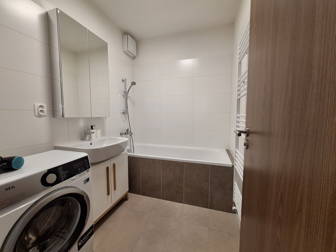 Bathroom 2, Entrez Apartment Mlynská Bašta, Košice I
