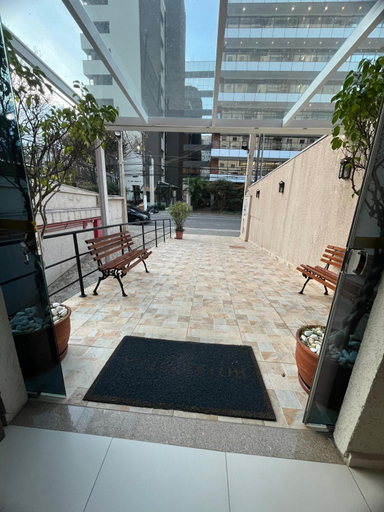 Others 5, Hotel Stela, São Paulo