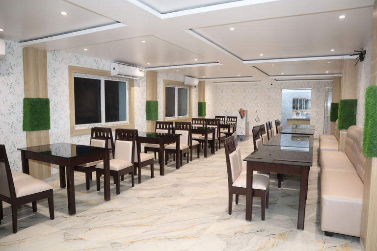 Restaurant 2, New Beach Resort, Puri