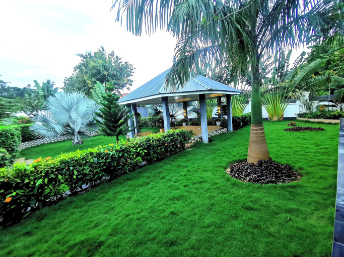 Exterior 4, Nakupenda Afrika, Ilala