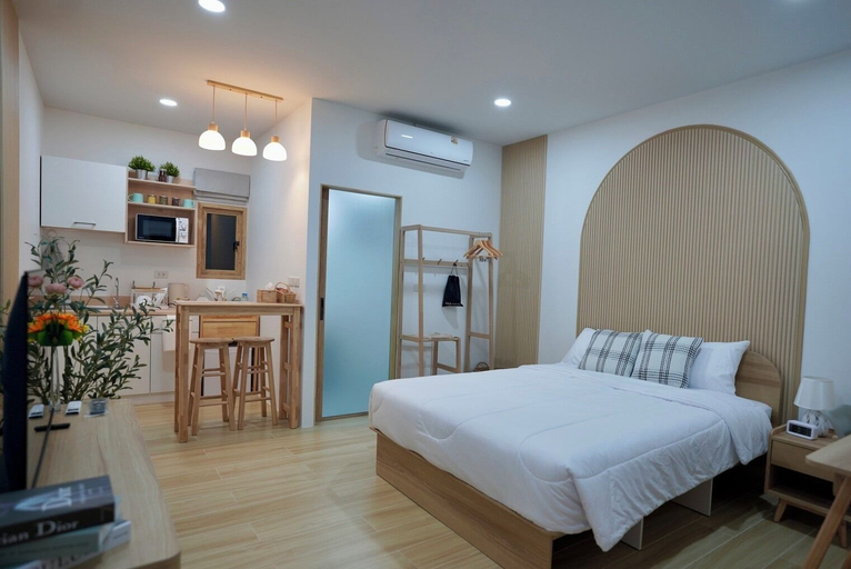 Living area, The Cozy Haus Airport, Pulau Phuket