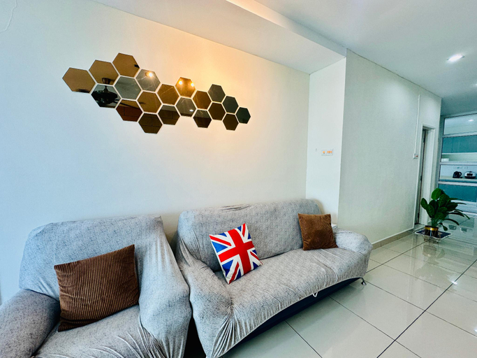 Bedroom 2, Mansion One 3R2B (3-12pax) Seaview @ Georgetown, Pulau Penang
