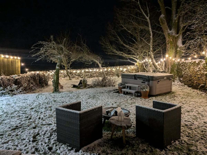 Food & Drinks 3, Laythams Holiday Lets Retreat, Lancashire