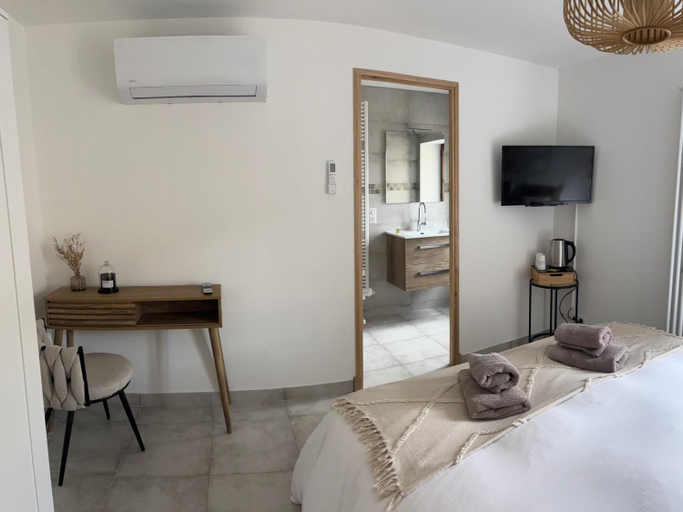 Bedroom, L’auberge de Montsalier, Alpes-de-Haute-Provence