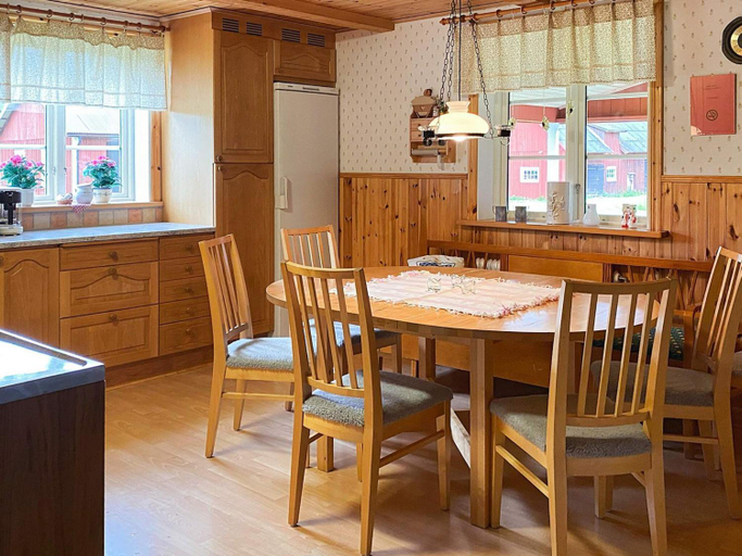 Food & Drinks 4, person holiday home in VIRESTAD-By Traum, Älmhult