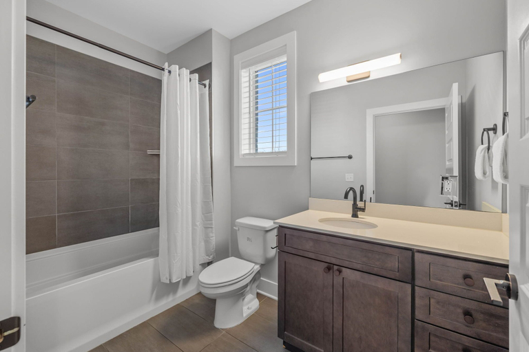 Interior 4, Pulse - Minutes to Broadway - Sleeps 6, Davidson