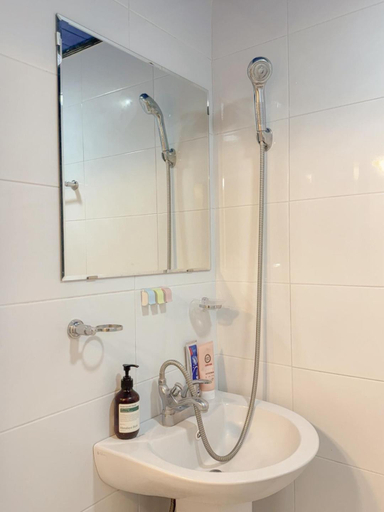 Bathroom 2, Happy House, Gwang-jin