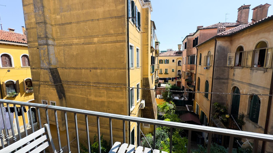 Others 4, Appartamento a cannaregio by Ca-Sa Check, Venezia