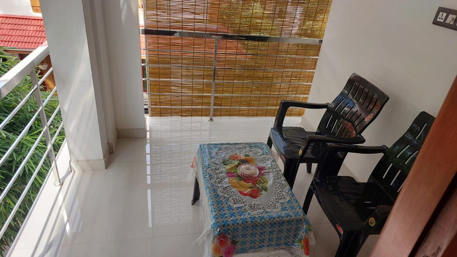 Others 5, White House Residency, Thiruvananthapuram