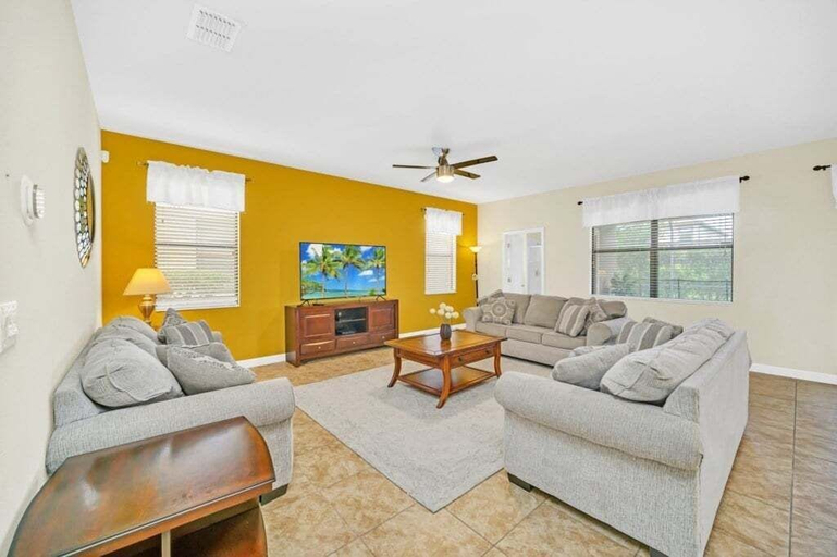 Living area 5, Incredible Pool Spa & Game Room Private Home! 6 Bedroom Villa, Osceola