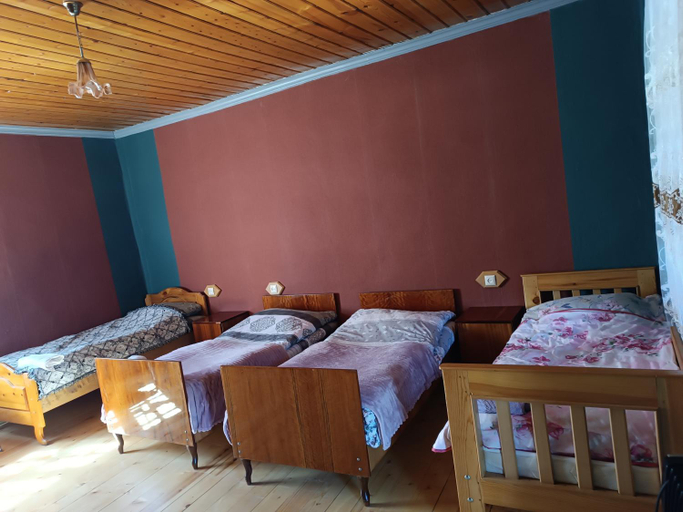 Bedroom 2, Guest House Waterfall, Mestia