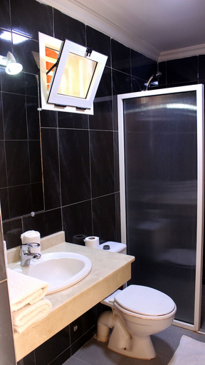 Bathroom 4, Hotel Al Bassatine, Béni Mellal