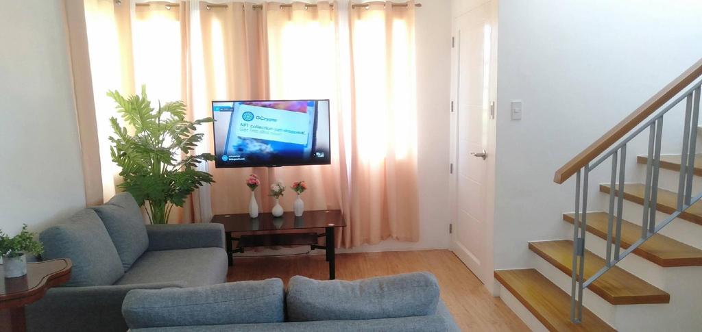 4, Avida 3-Bedroom Vacation House with Pool, Talisay City