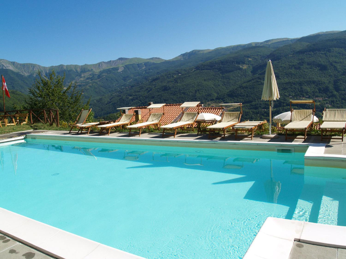 Sport & Beauty 2, Alpine Getaway in Tuscany, Pistoia