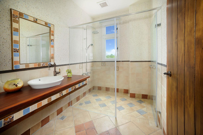 Bathroom 4, Sunlax B&B, Yilan