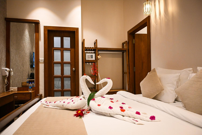 Bedroom 3, NEELAM FORESTERIA RESORT, Hoshangabad