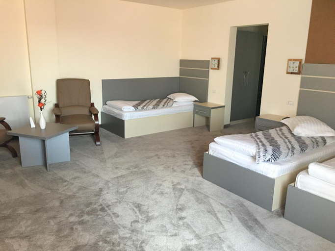 Bedroom 5, Marigab, Turceni