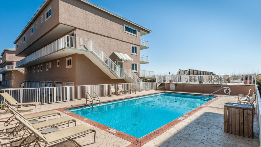 Sport & Beauty 4, Starboard Village 423, Escambia