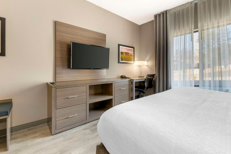 Bedroom 4, Best Western Plus Lacrescent / Lacrosse, Houston