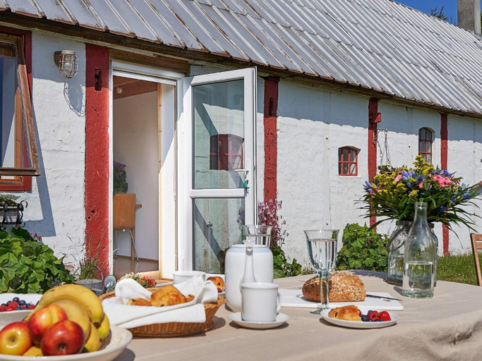 Food & Drinks 4, person holiday home in Nexo, Bornholm