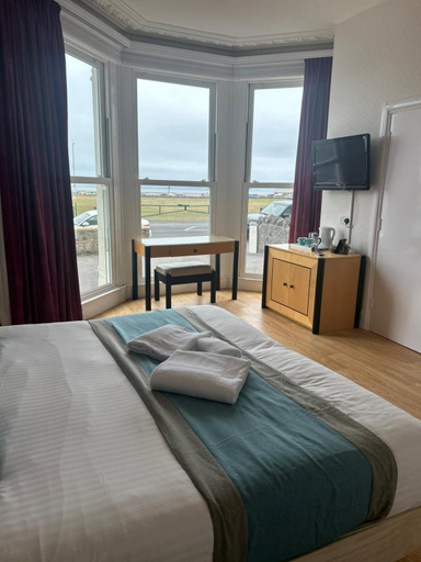 Bedroom 3, The Beach Weston, North Somerset