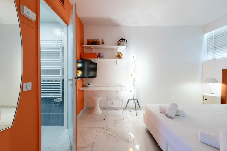 Bedroom 2, Luxury apartment with terrace - Sea view Cannes, Alpes-Maritimes