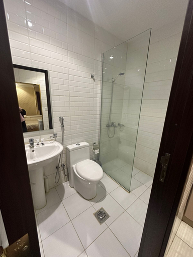 Bathroom 4, Mg Crown Hotel 2, Al Madinah Al Munawwarah