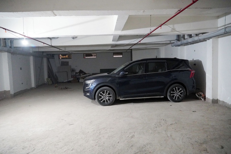 Parking 3, The Kridha Palace, Faizabad