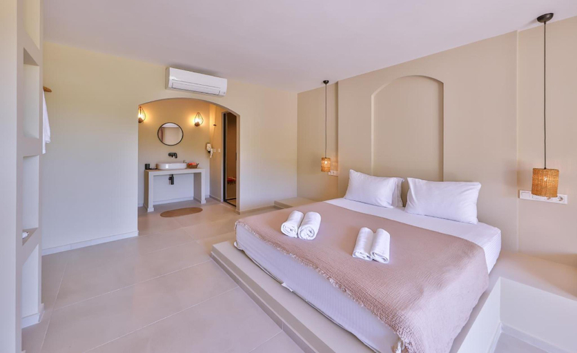 Bedroom 2, Kairos Hotel, Kaş