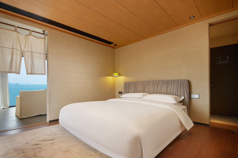 Room 5, Nordsee Manor by Arcadia Collection