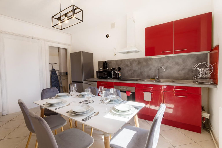 Others 5, Appartement tout equipe au cœur de Beziers 6 a 8 couchages, Hérault