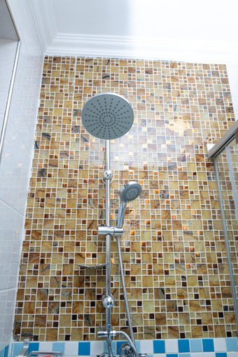 Bathroom 4, OMX Hotel Kimihurura, Gasabo