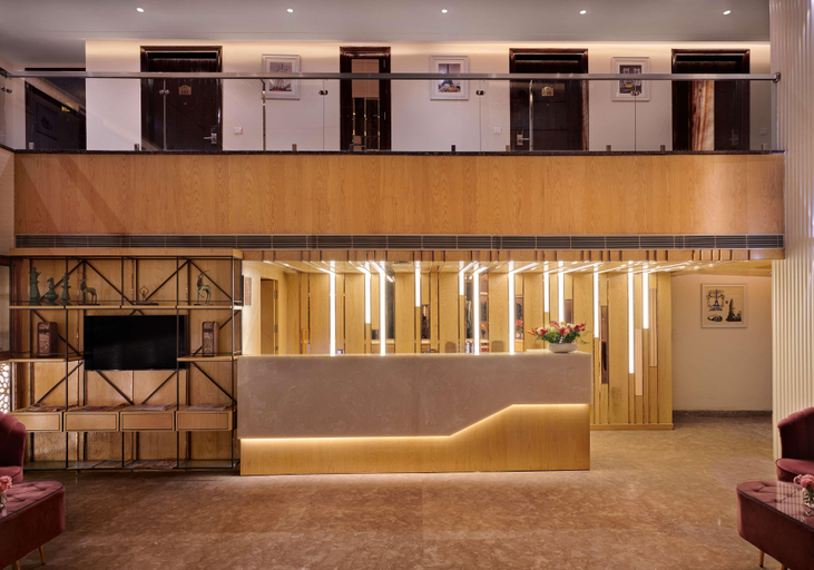 Public Area, Deventure Sarovar Portico  Patel Nagar, Delhi