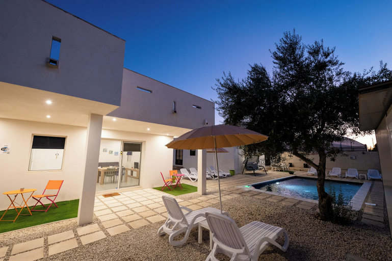 Exterior & Views 2, White Houses Apartments, Ragusa