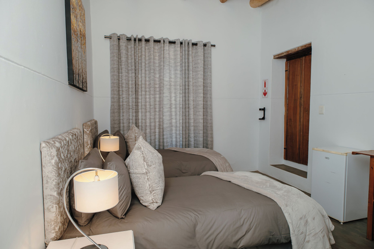 Room 3, The Old Posthouse, Eden