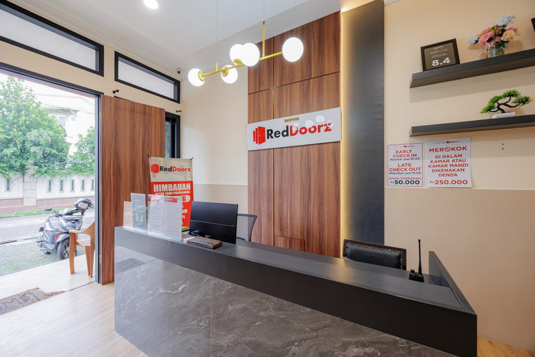 Others 4, RedDoorz near Siloam Karawaci 3, Tangerang