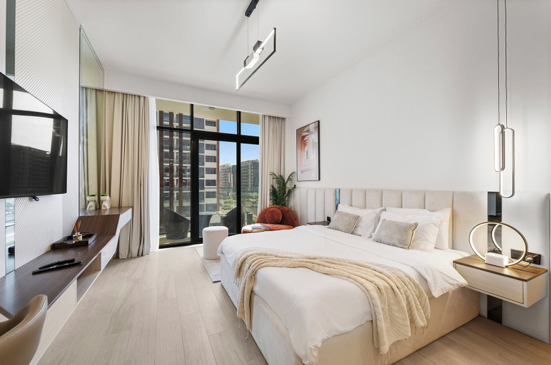 Room 5, Stylish Studio with Garden Views, Dubai