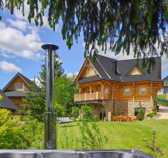 Others 5, Wood House, Nowy Targ