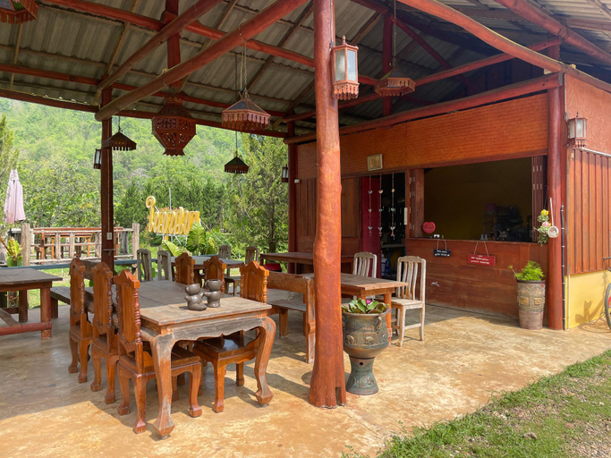 Food & Drinks 4, Nai Khun Khao Resort, Samoeng
