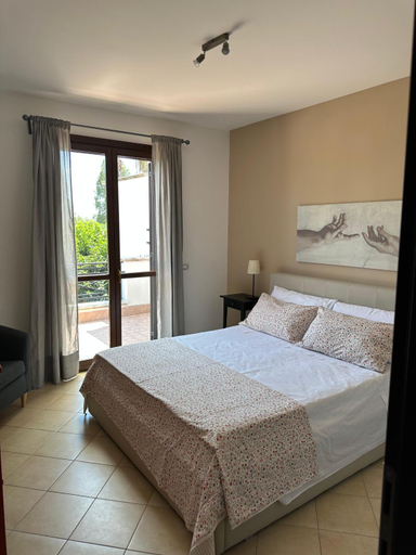 Others 5, Villa sole Sicily, Palermo