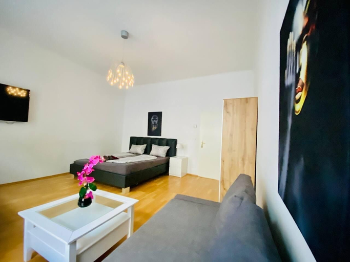 Room 4, 2BR Apartment Close to Stadthalle, Wien