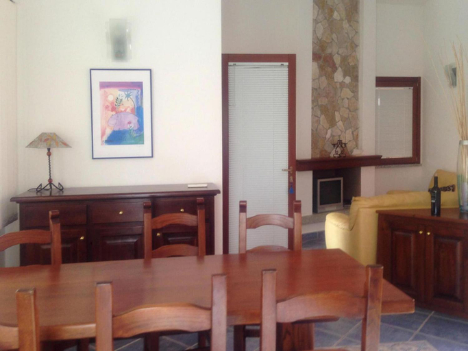 Food & Drinks, Apartment on Costa Rei Near Sandy Beaches, Cagliari