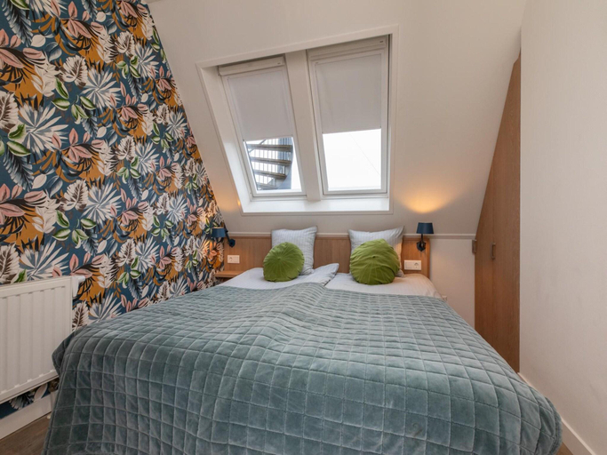 Bedroom 4, Apartment in Zoutelande near the Beach, Veere