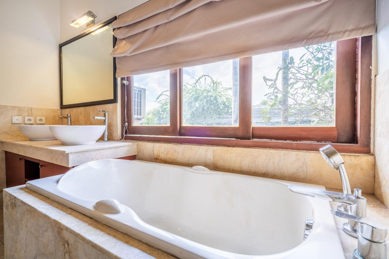 Bathroom 4, Villa in the heart of Canggu, Badung