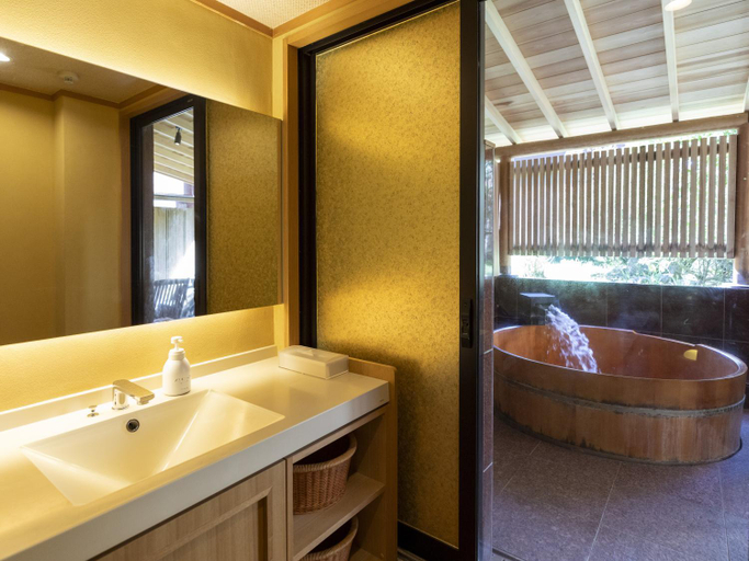 Bathroom 4, Hotel Nanpuso, Hakone