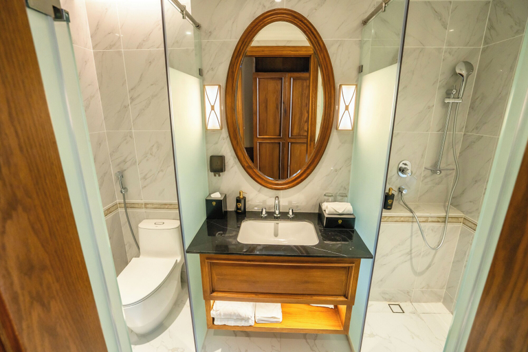Bathroom 4, Imperial Hotel Lang Son, Lạng Sơn