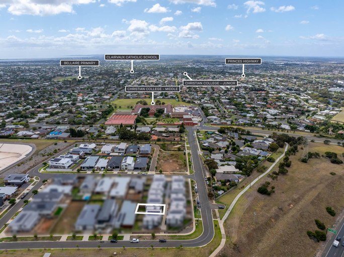 5, Modern Highton Hideaway Quiet Townhouse Comfort, South Barwon - Inner